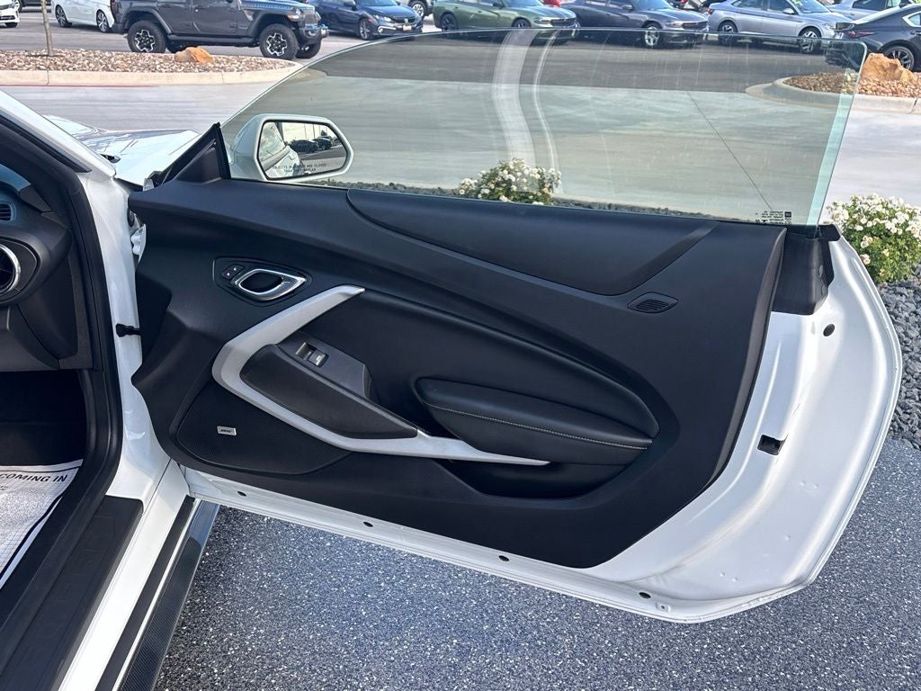 2021 Chevrolet Camaro LT1