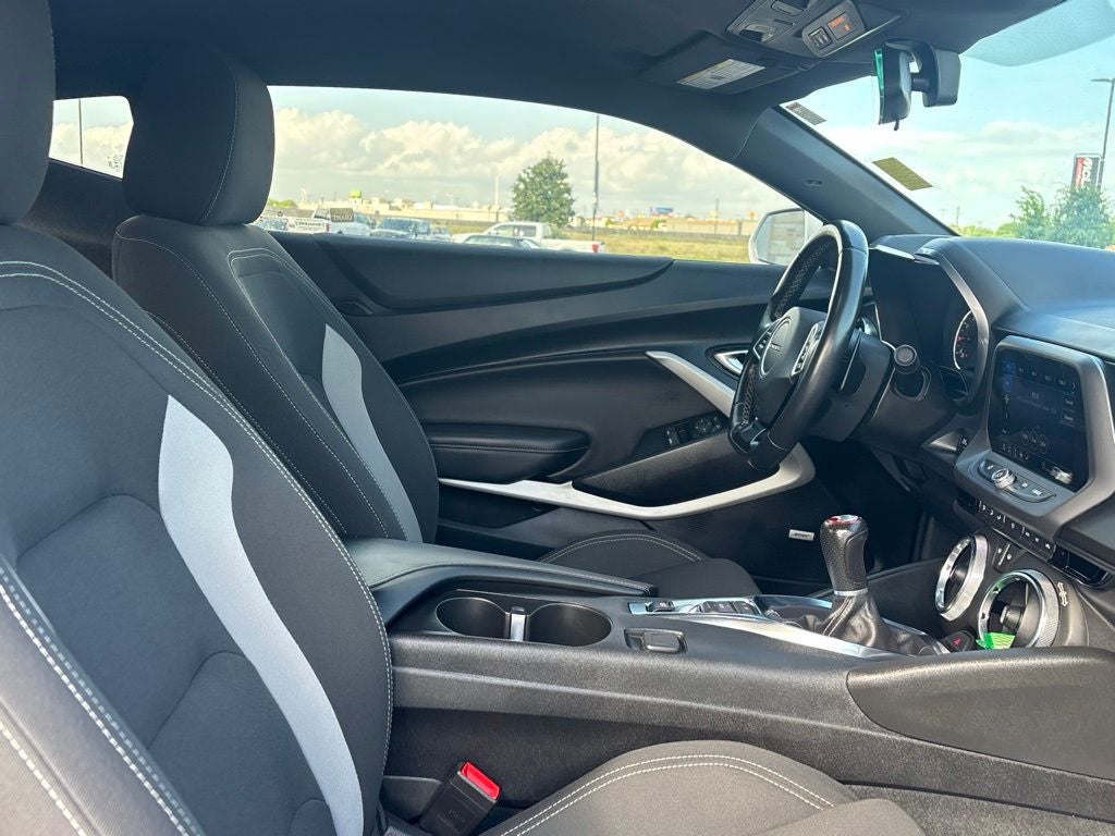 2021 Chevrolet Camaro LT1