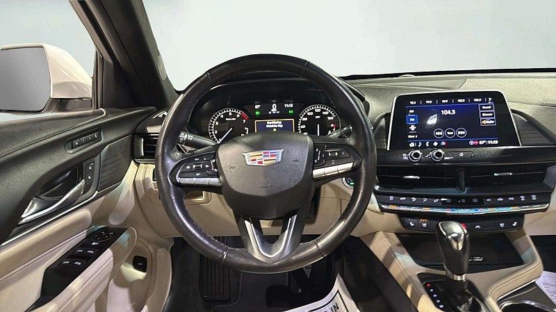 2023 Cadillac CT4 Premium Luxury