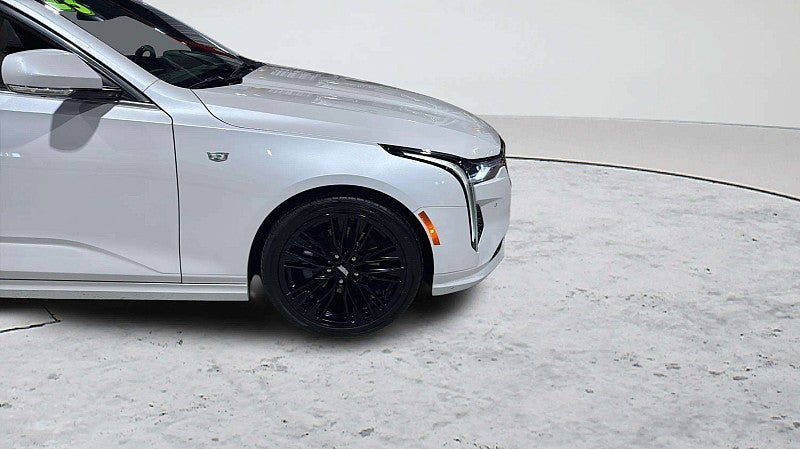 2023 Cadillac CT4 Premium Luxury