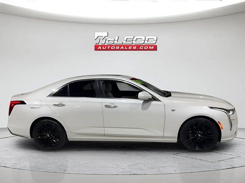 2023 Cadillac CT4 Premium Luxury