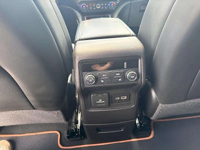 2022 GMC Acadia AT4