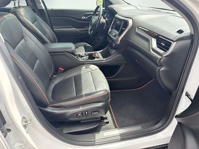 2022 GMC Acadia AT4