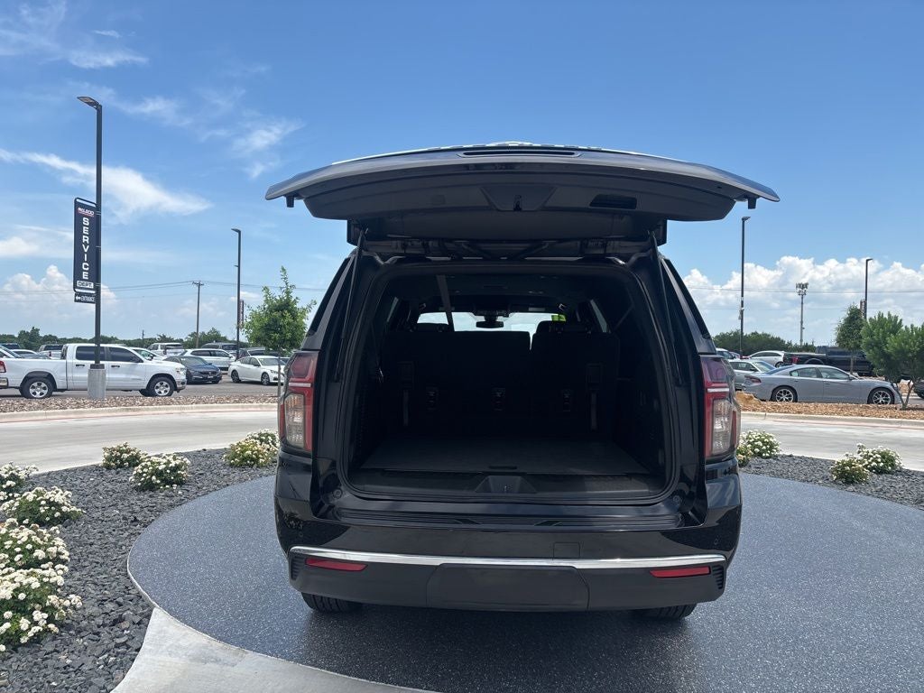 2021 Chevrolet Suburban LS