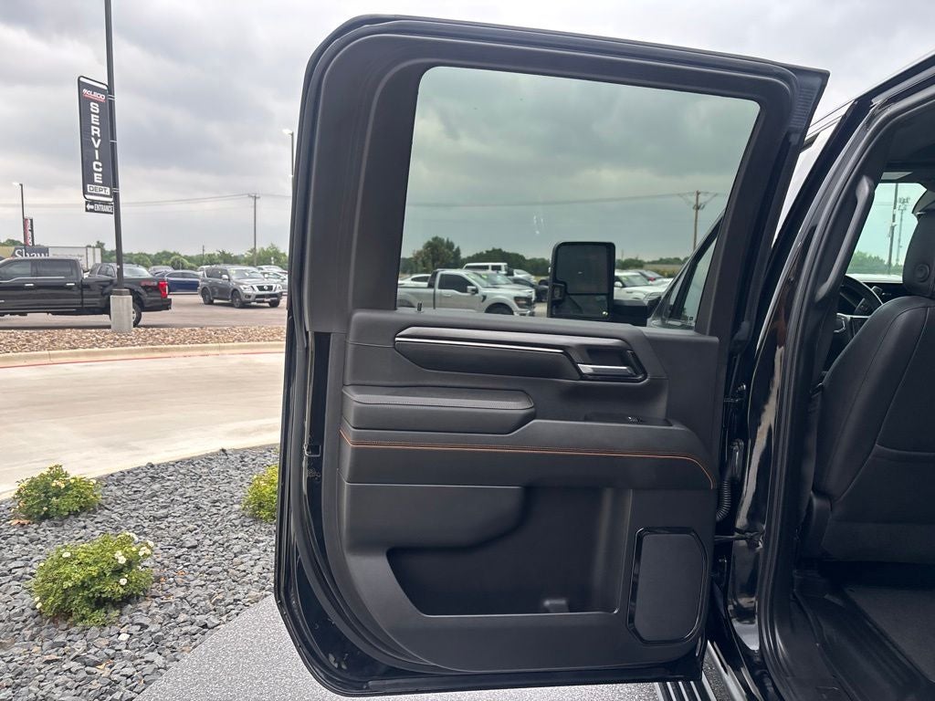 2024 GMC Sierra 2500HD AT4