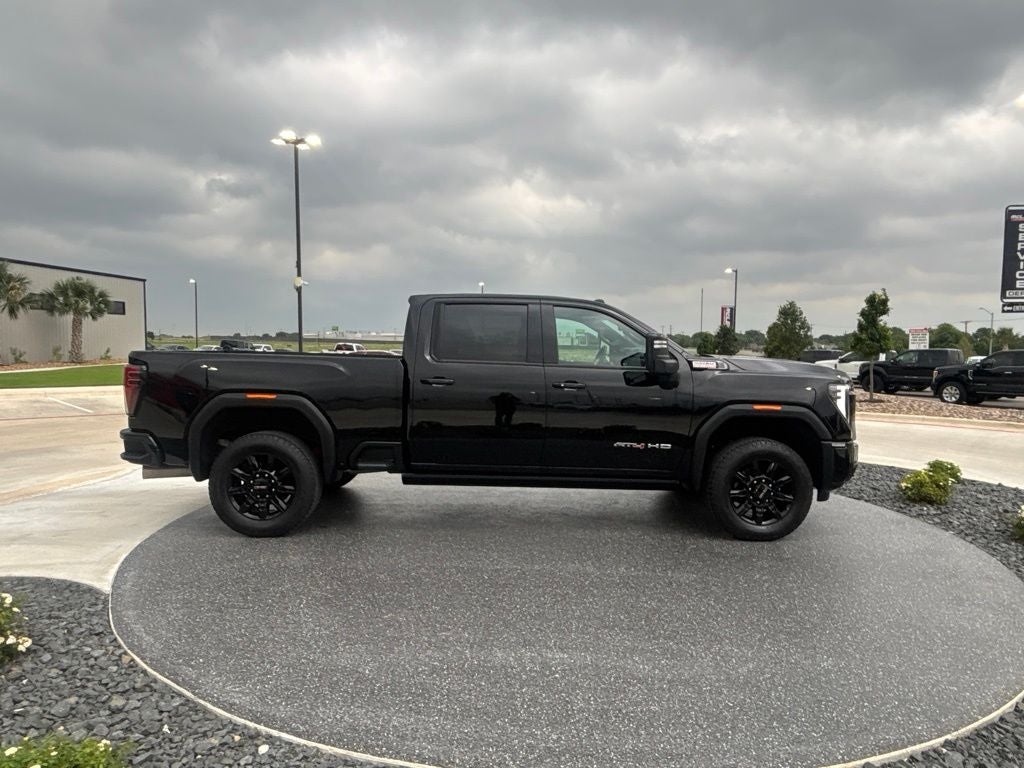 2024 GMC Sierra 2500HD AT4