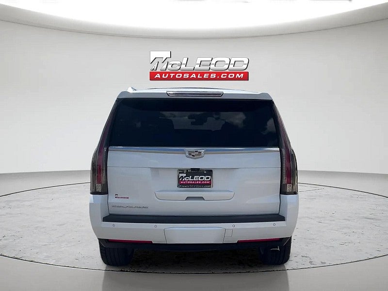 2020 Cadillac Escalade Luxury