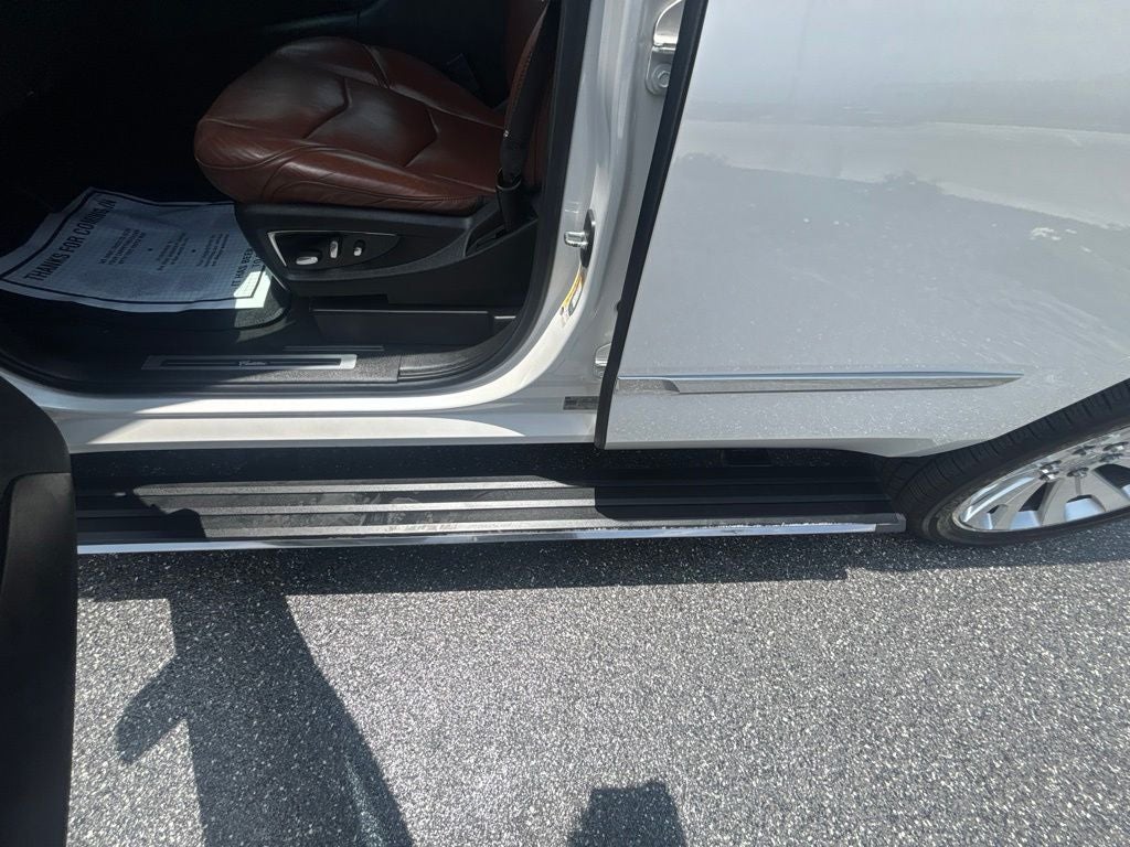 2017 Cadillac Escalade Premium Luxury