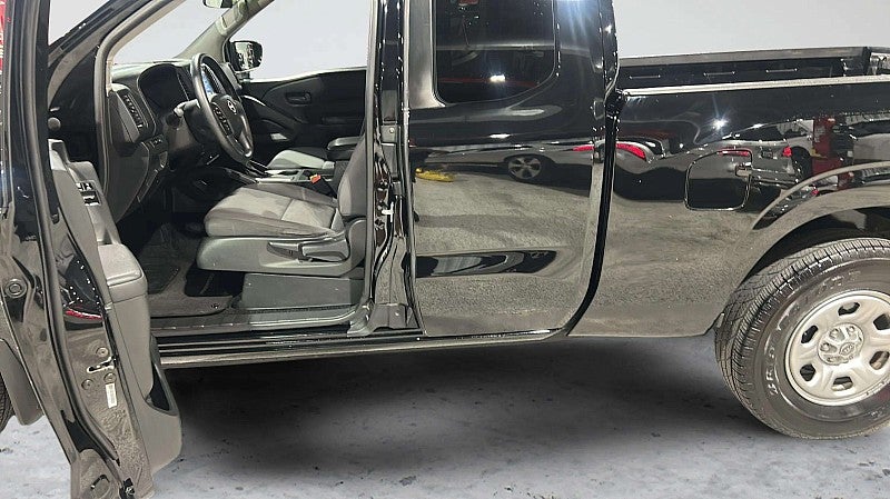 2023 Nissan Frontier S
