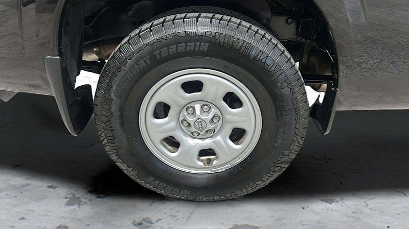 2023 Nissan Frontier S