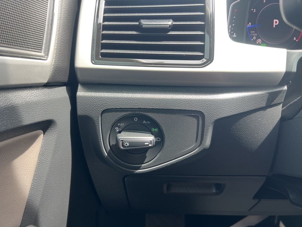 2022 Volkswagen Atlas 2.0T SE w/Technology