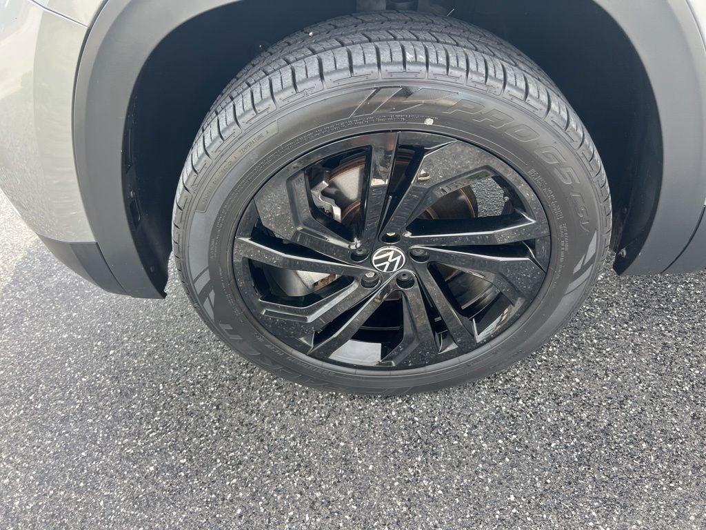 2022 Volkswagen Atlas 2.0T SE w/Technology