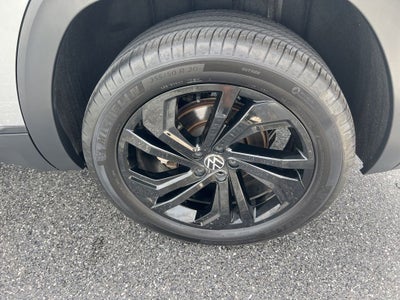 2022 Volkswagen Atlas 2.0T SE w/Technology