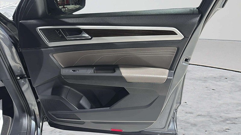 2023 Volkswagen Atlas 2.0T SE w/Technology