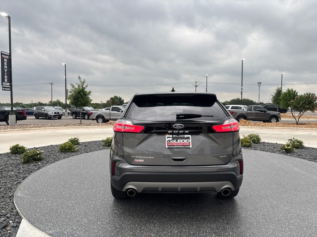 2024 Ford Edge Titanium
