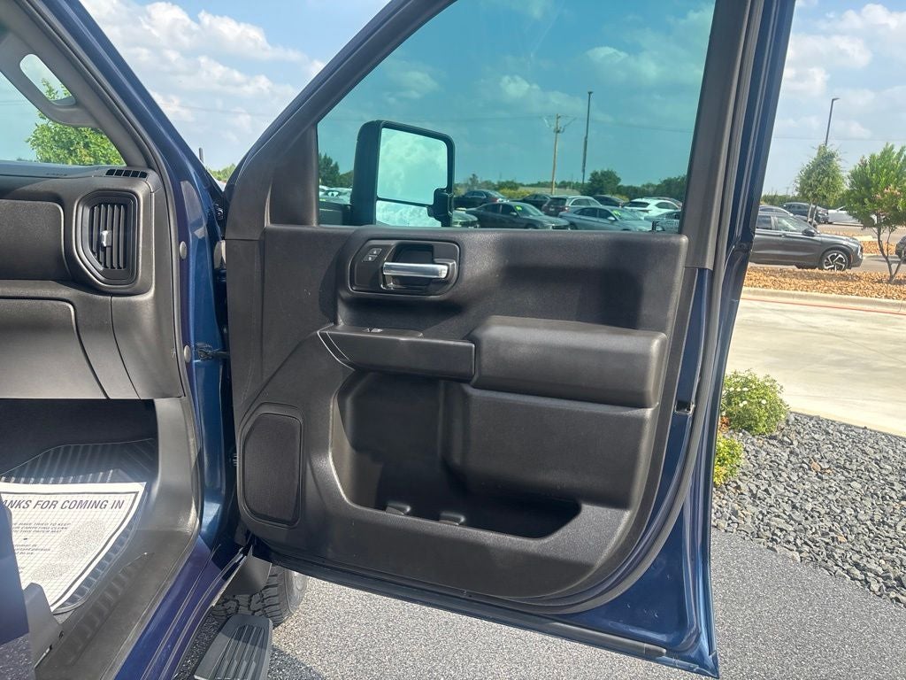 2022 Chevrolet Silverado 2500HD Custom