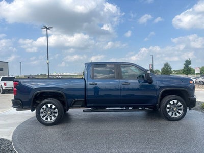 2022 Chevrolet Silverado 2500HD Custom