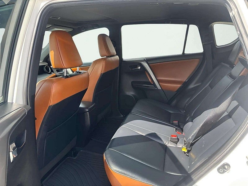 2016 Toyota RAV4 SE