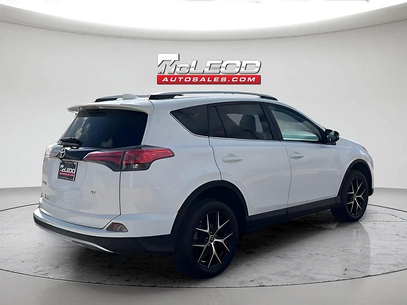 2016 Toyota RAV4 SE