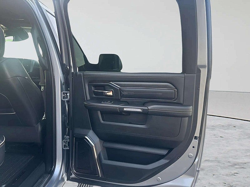 2022 RAM 3500 Limited