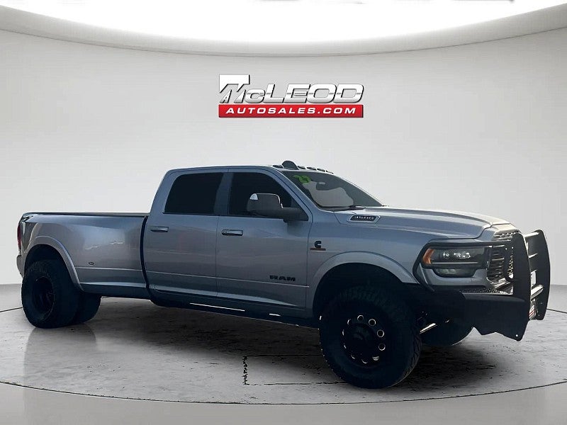 2022 RAM 3500 Limited