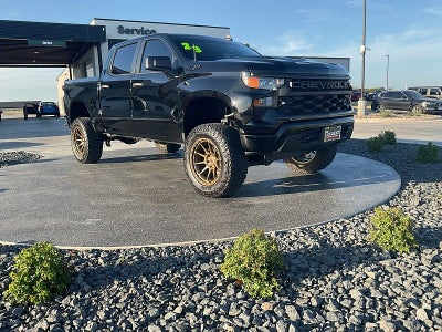 2023 Chevrolet Silverado 1500 Custom Trail Boss