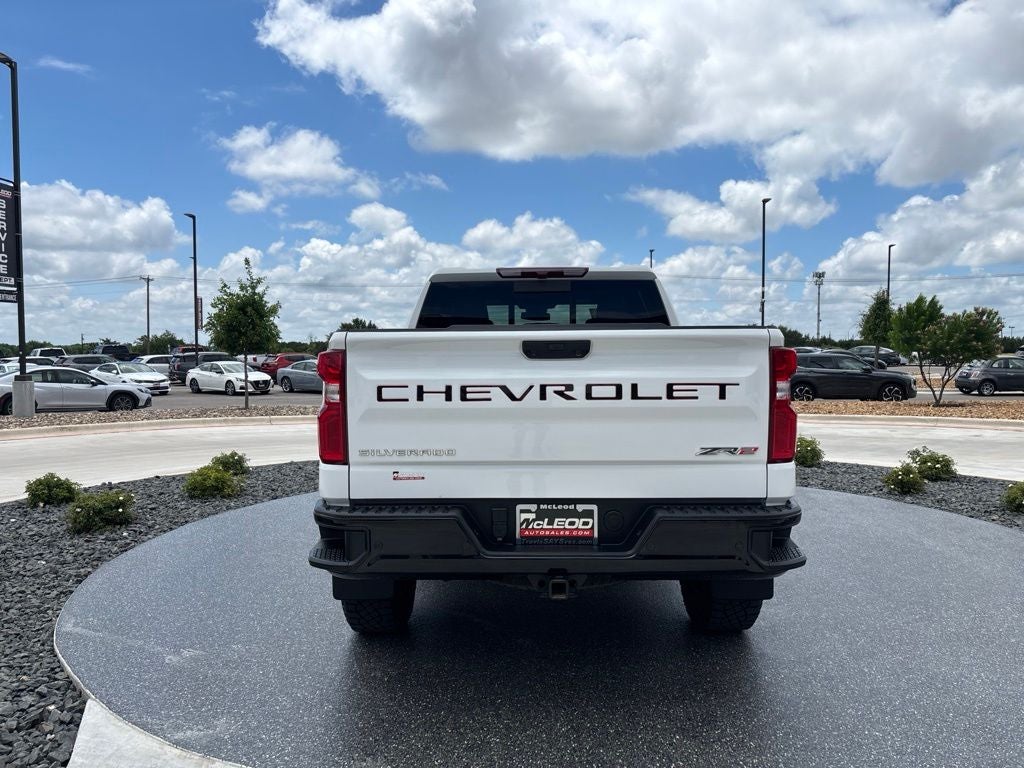 2024 Chevrolet Silverado 1500 ZR2