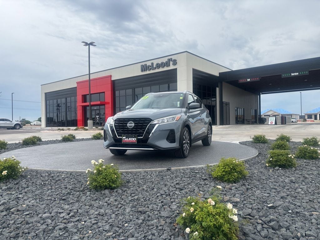 2023 Nissan Kicks SV