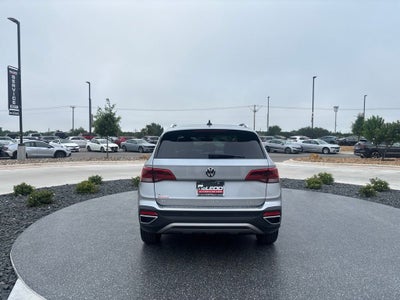 2022 Volkswagen Taos 1.5T SE
