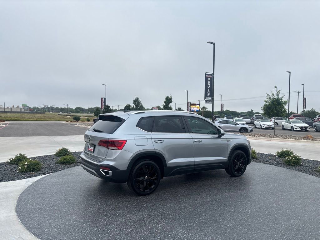 2022 Volkswagen Taos 1.5T SE
