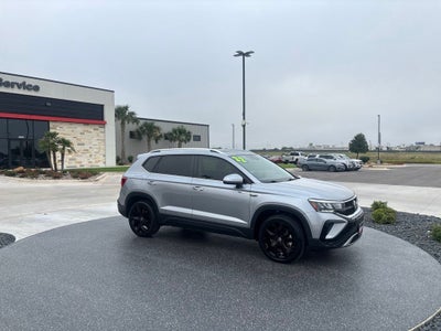 2022 Volkswagen Taos 1.5T SE