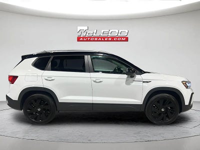 2024 Volkswagen Taos 1.5T SE