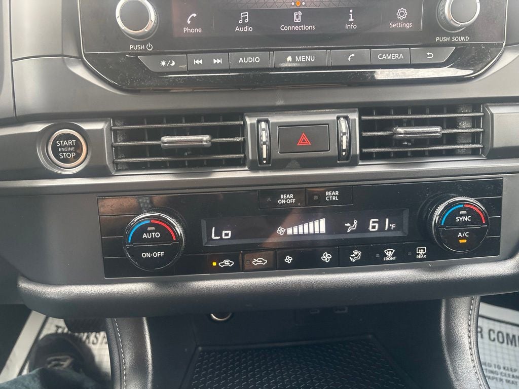 2023 Nissan Pathfinder S