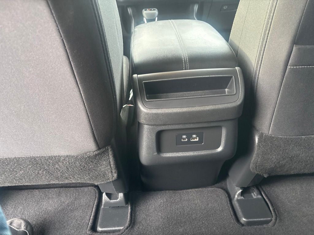 2023 Nissan Pathfinder S