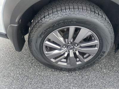 2023 Nissan Pathfinder S