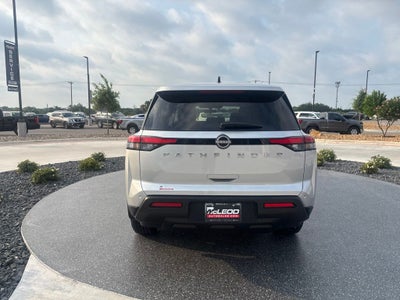 2023 Nissan Pathfinder S