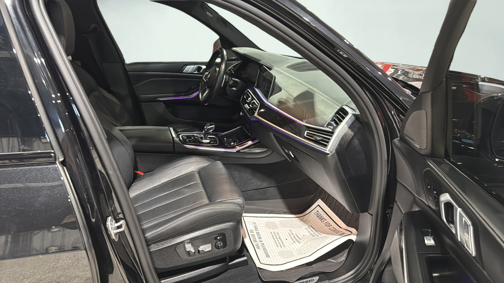 2020 BMW X7 M50i