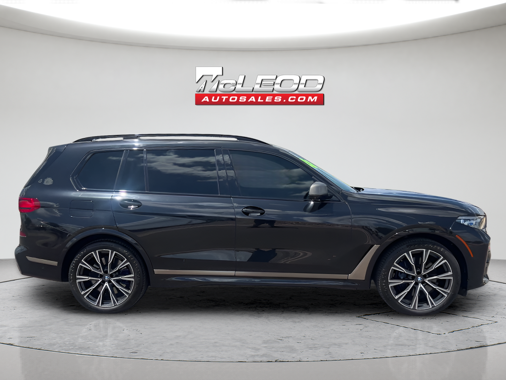 2020 BMW X7 M50i
