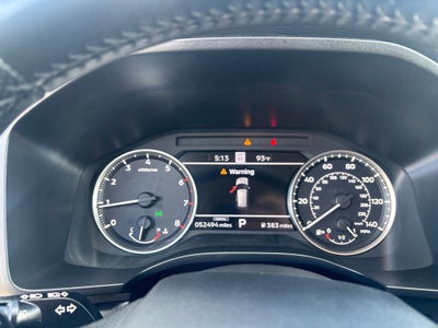 2024 Mitsubishi Outlander Base