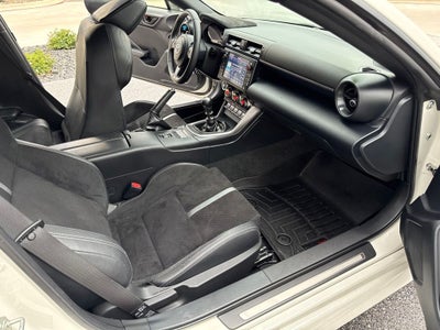 2022 Toyota GR86 Premium