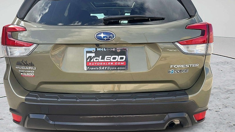 2022 Subaru Forester Premium