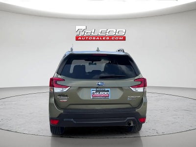2022 Subaru Forester Premium