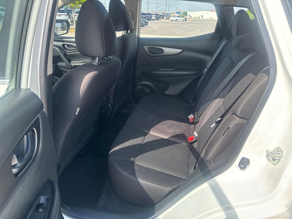 2022 Nissan Rogue Sport S