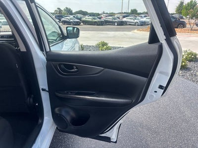 2022 Nissan Rogue Sport S