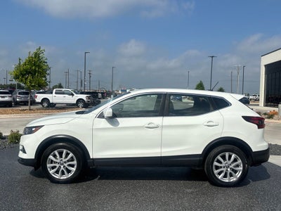 2022 Nissan Rogue Sport S