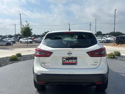 2022 Nissan Rogue Sport S