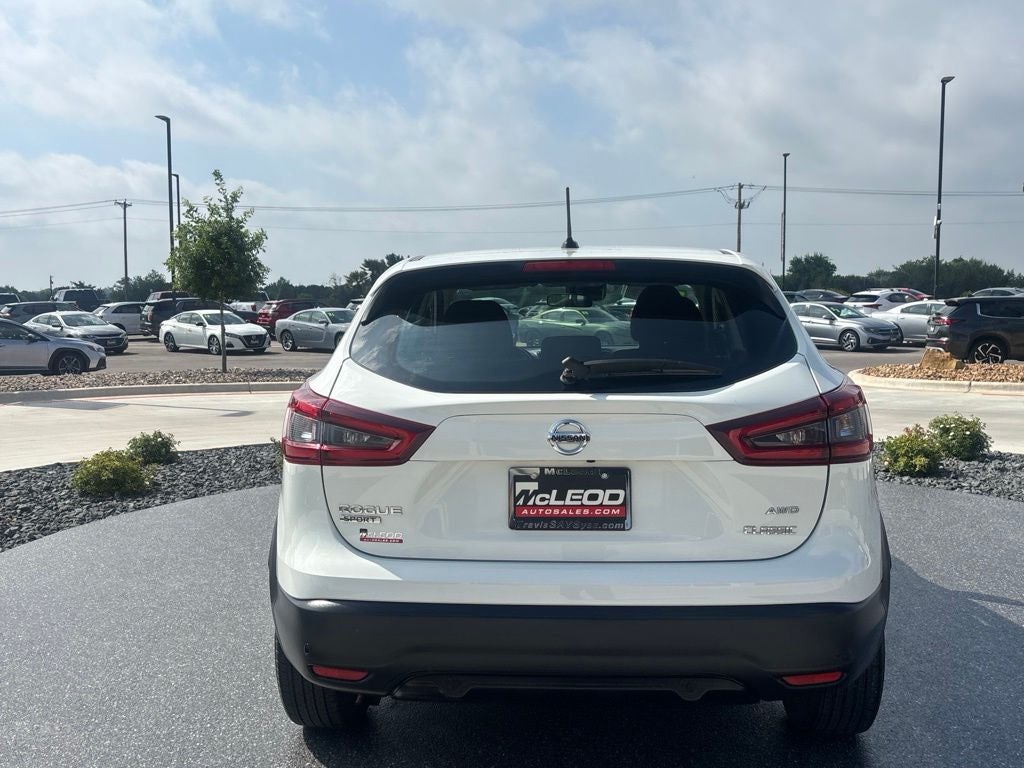 2022 Nissan Rogue Sport S