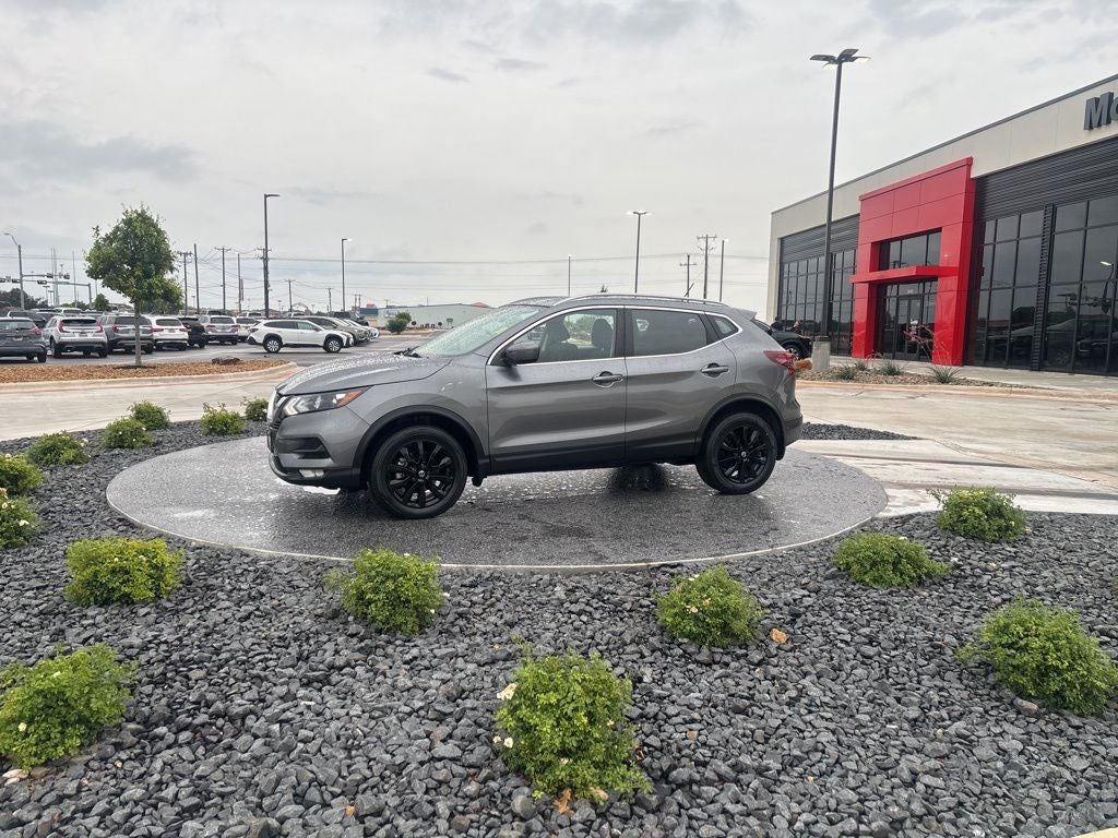2021 Nissan Rogue Sport SV