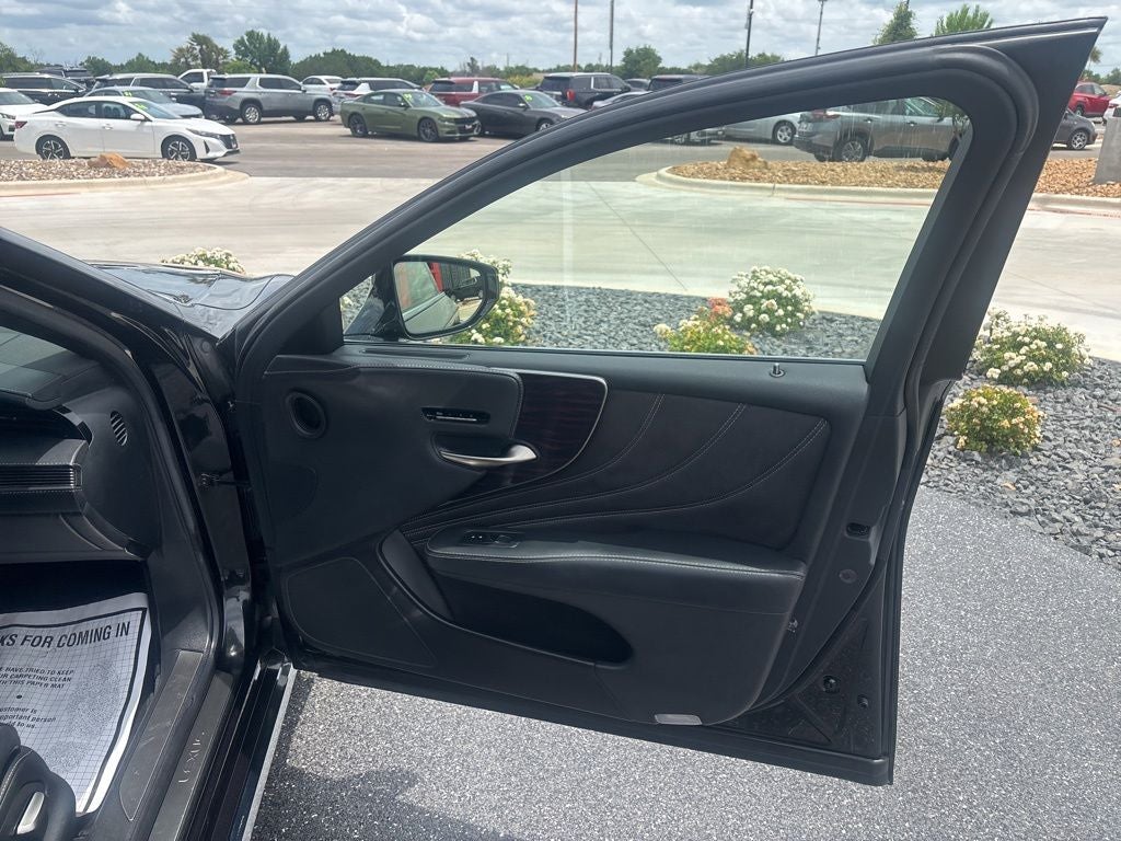 2019 Lexus LS 500 Base