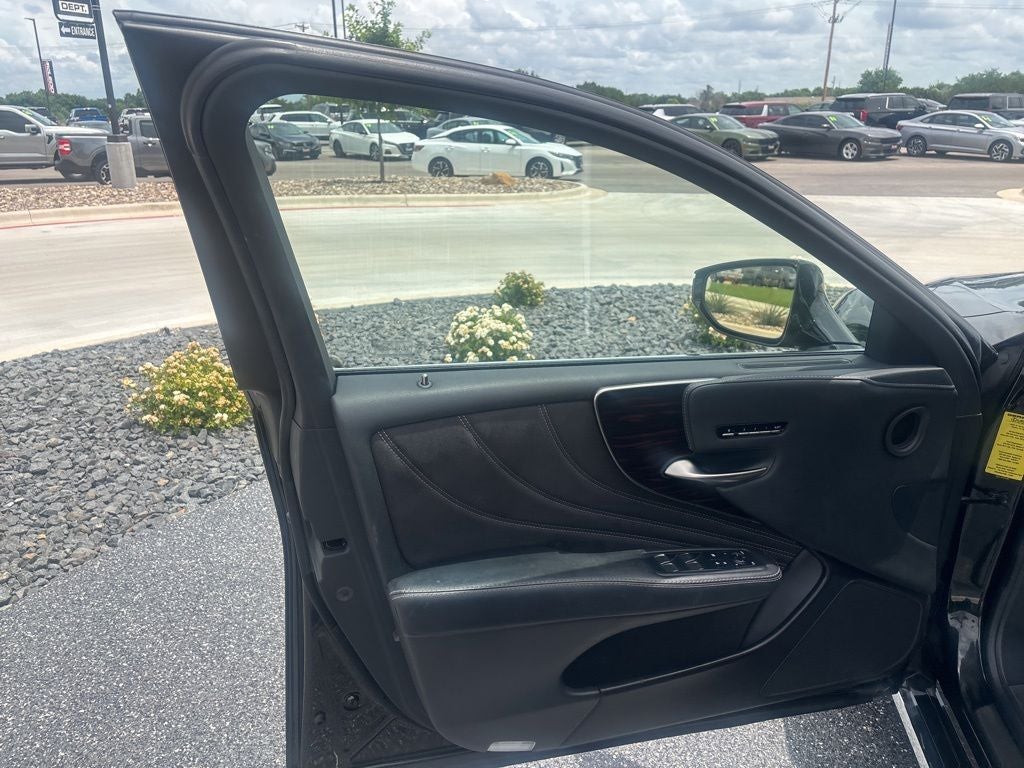 2019 Lexus LS 500 Base